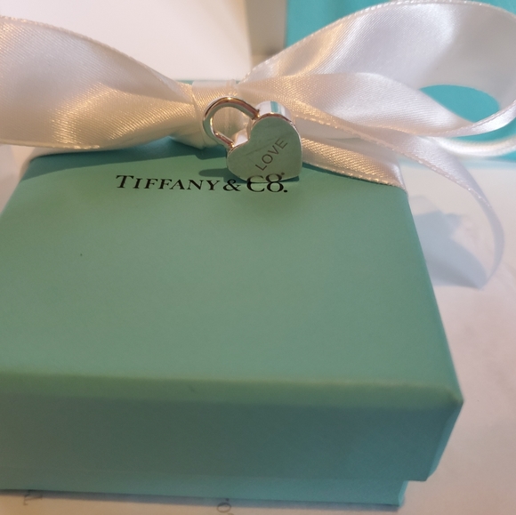 SOLD! - Picture 3 of 9